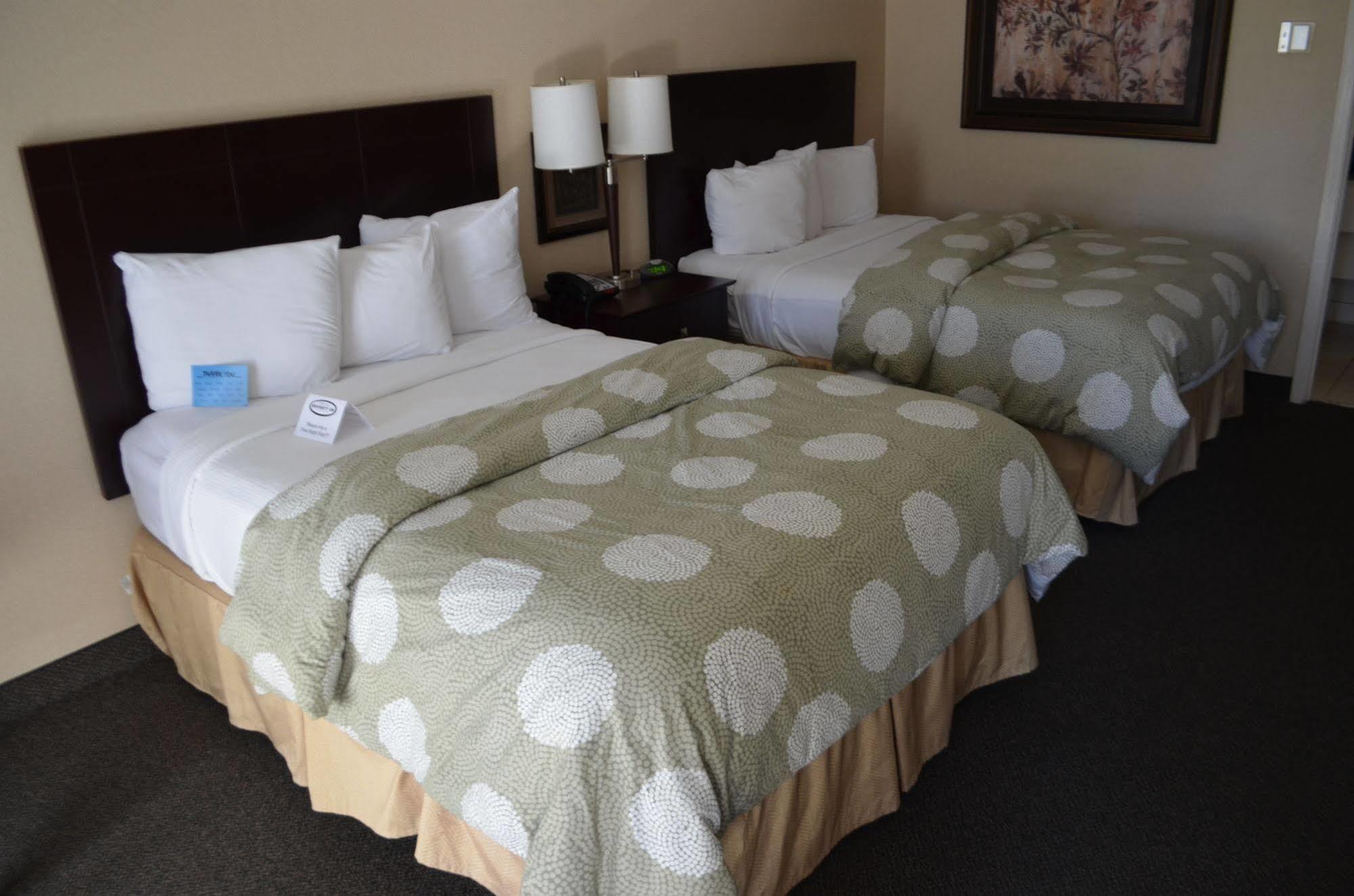 Chapel Hill University Inn Екстериор снимка